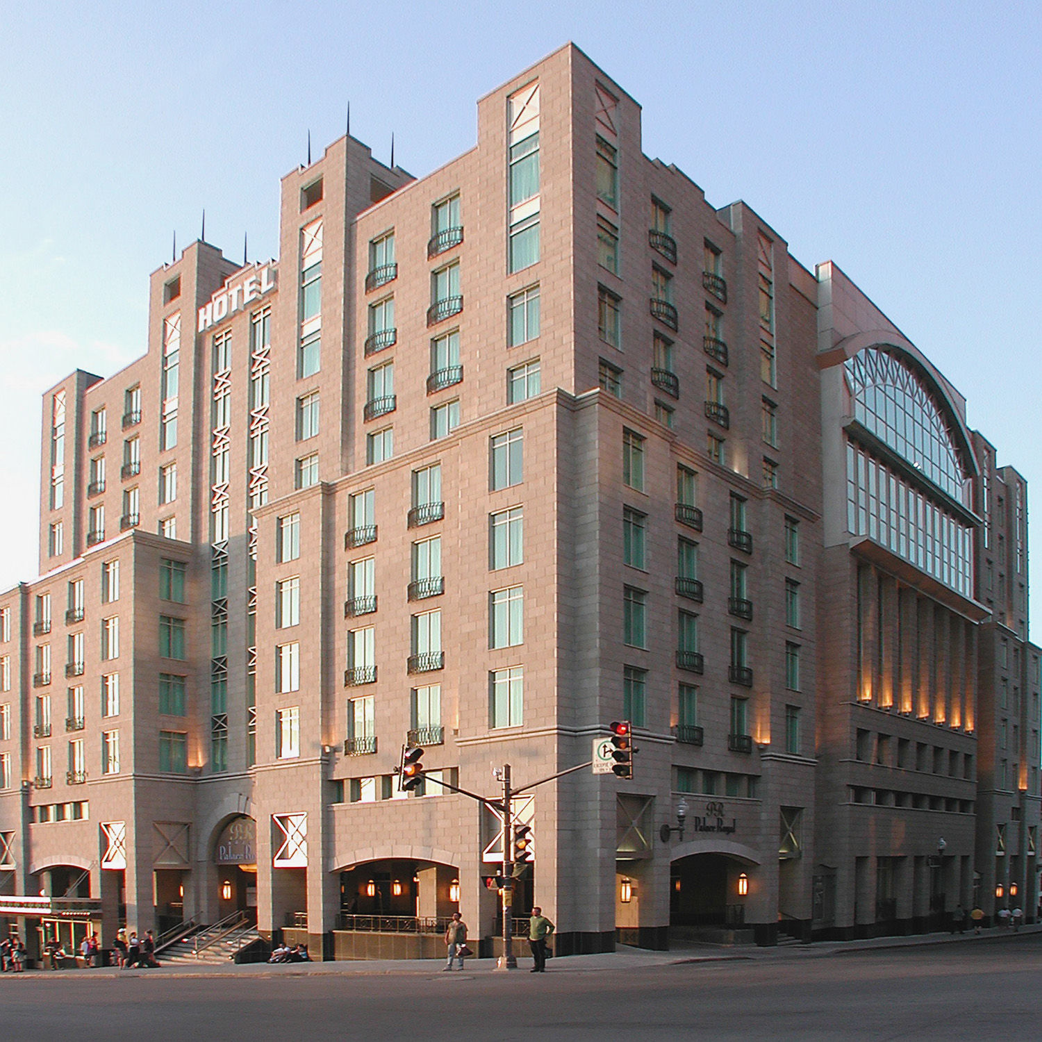 Palace Royal Hotel